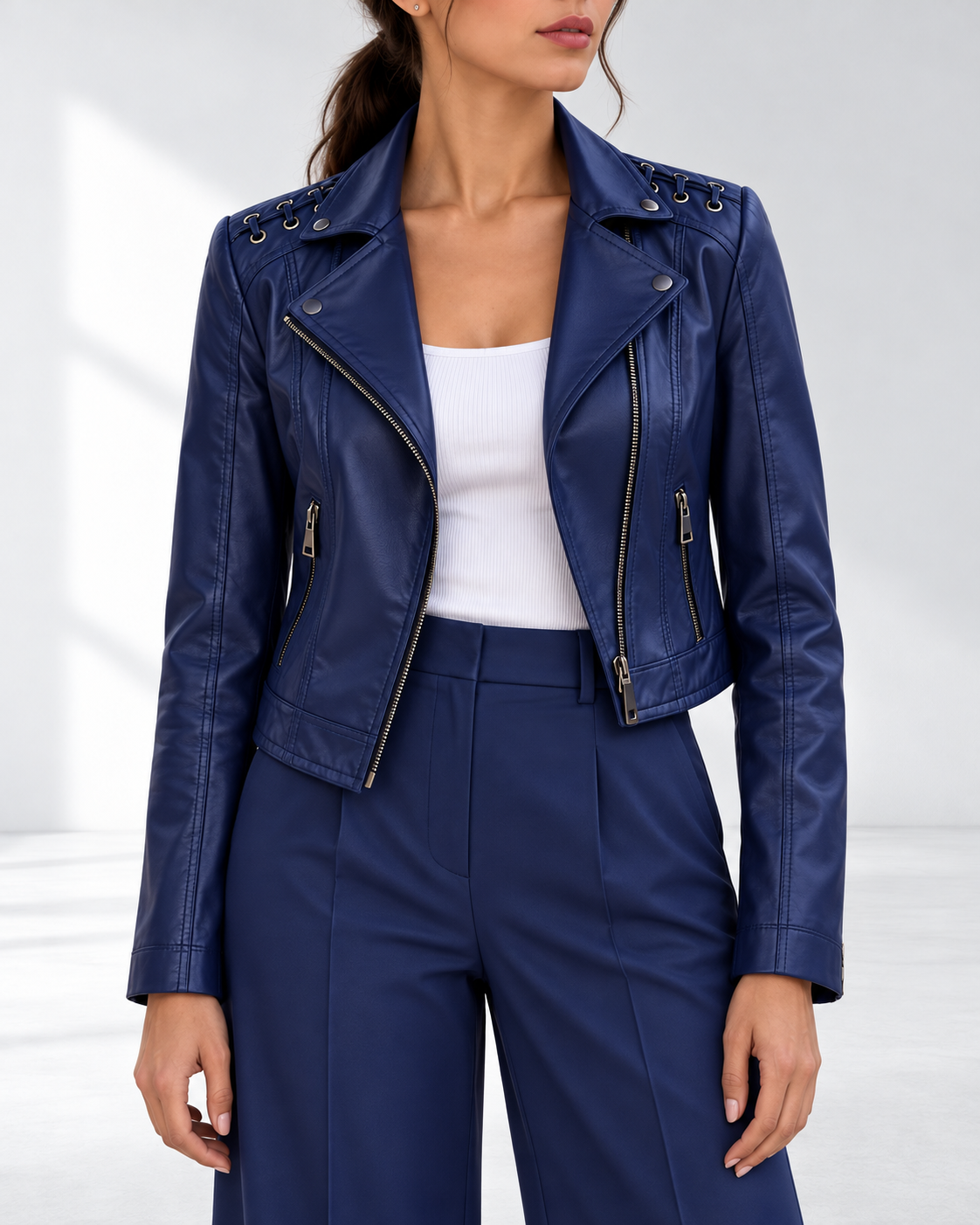 Marina™ | Kort Motorjack met Studs