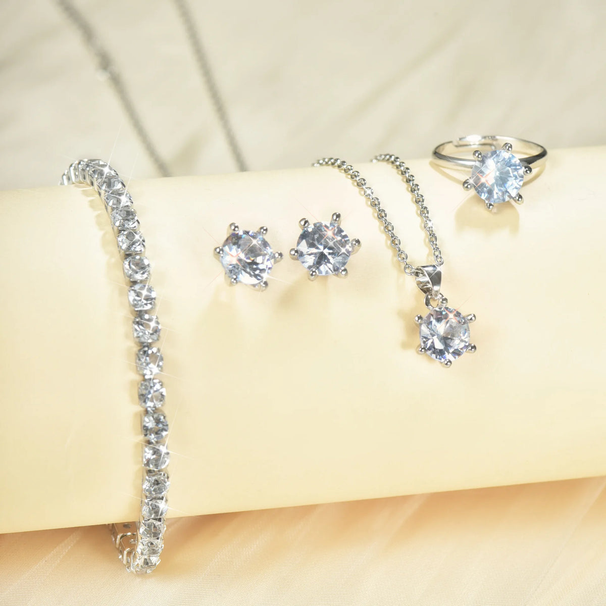 Elara™ | Crystal Solitaire Jewelry Set