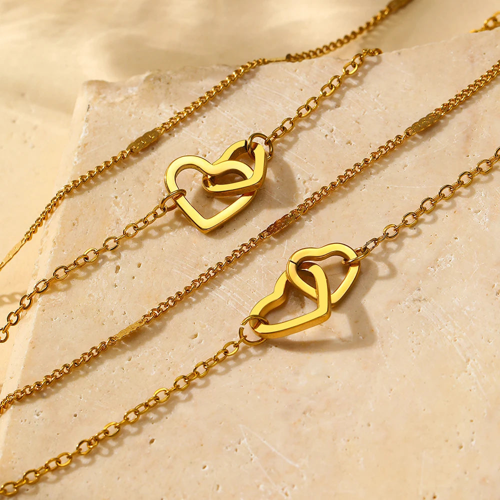Amora™ | Interlocking Heart Necklace &amp; Bracelet Set