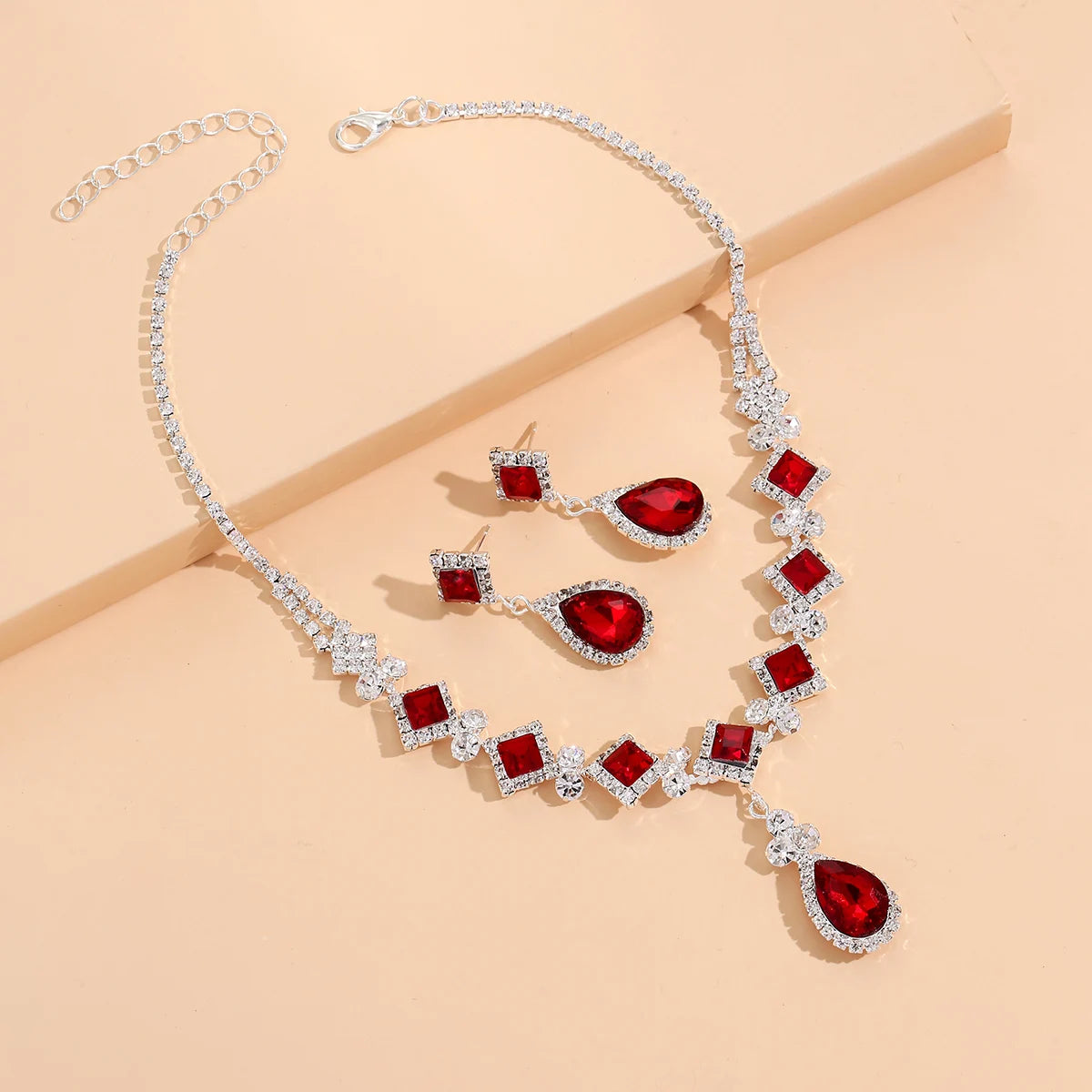 Rubyelle™ | Ketting- & Oorbellenset met Druppelkristal