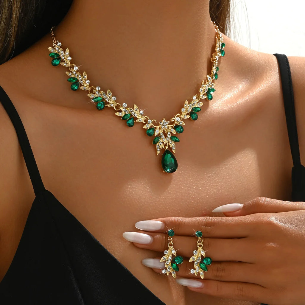 Lunelle™ | Crystal Leaf Necklace &amp; Earring Set