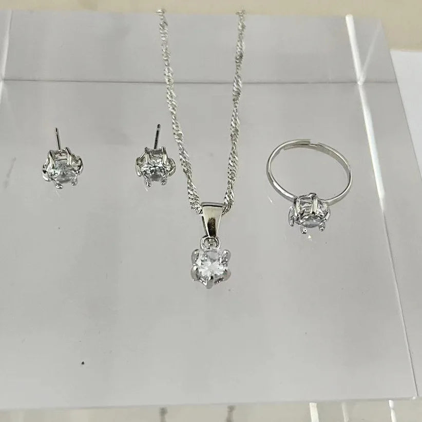 Elara™ | Crystal Solitaire Jewelry Set