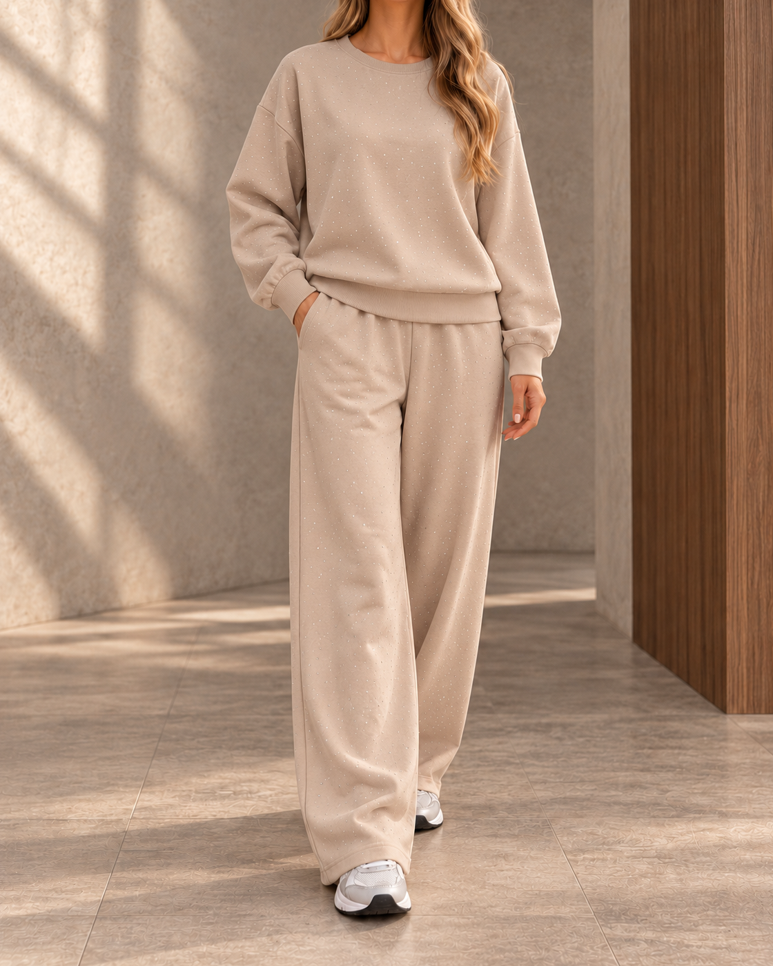 European And American Cross-Border Autumn And Winter Hot-Selling Women's Casual Round-Neck Long-Sleeve Full-Body Rhinestone Drawstring Jogger Two-Piece Set — Apricot